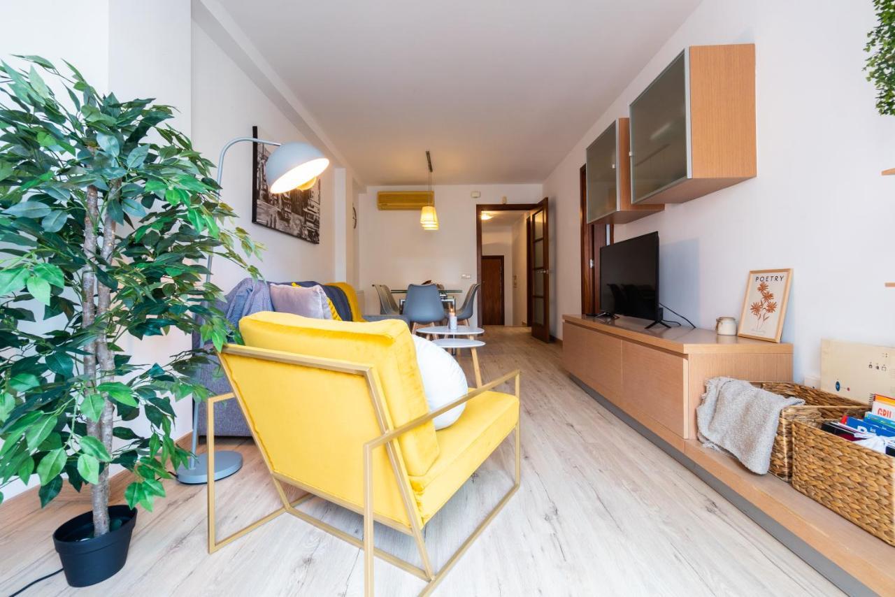 Apartamento Con Gran Patio Y Excelente Ubicacion! 马塔罗 外观 照片